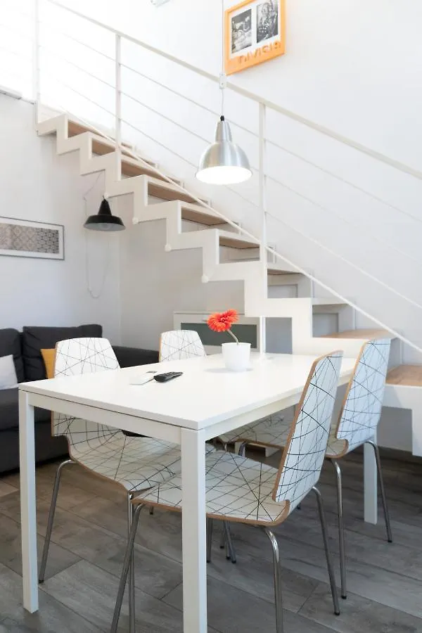 Divisi9 - Apartment Historic Center Palermo Italien