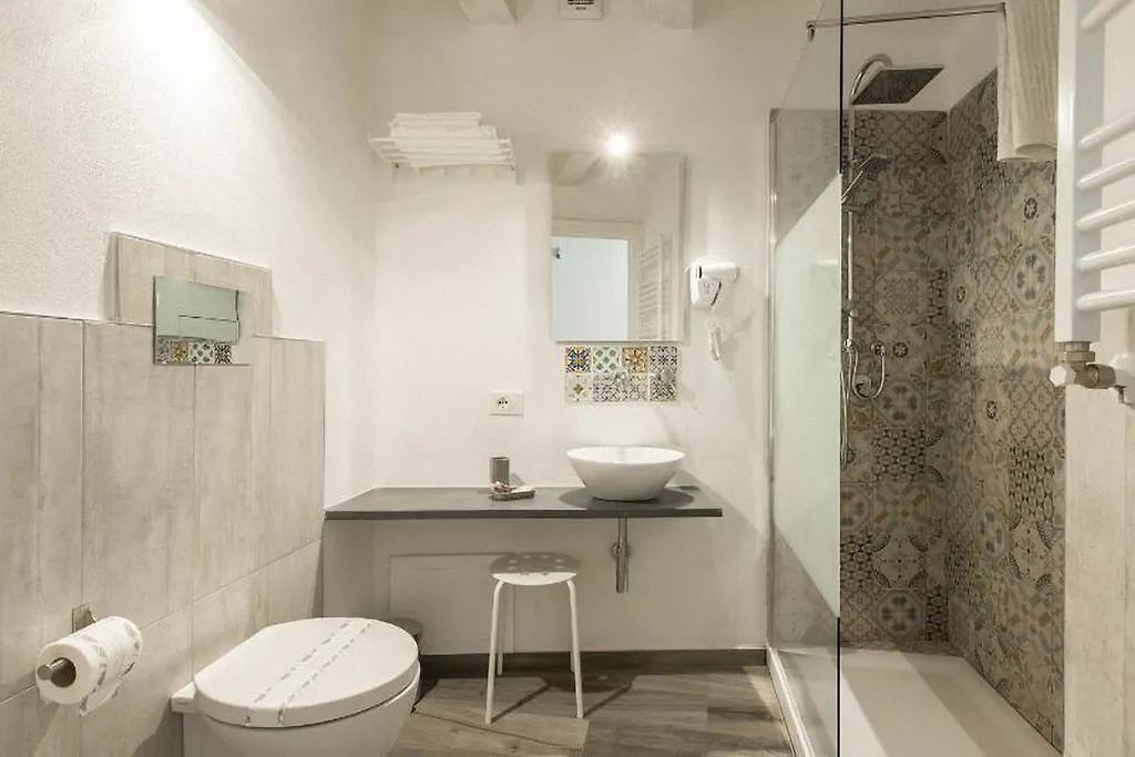 Divisi9 - Apartment Historic Center Palermo
