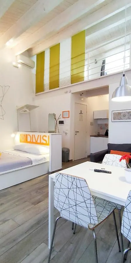 Divisi9 - Apartment Historic Center パレルモ 0*,
